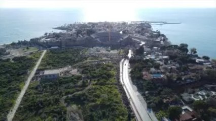 Akdeniz’in mavisine uzanan tarih: “Anıtsal antik tiyatrolar”