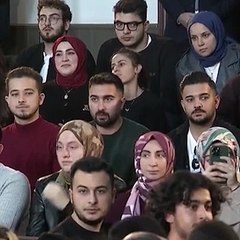 Erdoğan'dan Gençlik Buluşmasında Ahmet Kaya Sürprizi: "Şiire Gazele"