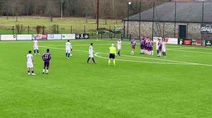 Le premier goal du match, un CSC de A.Sohy (Gedinne) sur le centre de Motte