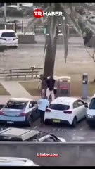 Avustralya - Sidney - Bondi - sahili-saldırısı - Yahudi Hanuka - Naveed Akram- Ahmed el-Ahmed önlüyor - TRHaber