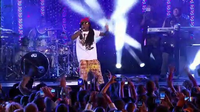 Cardi B Defends Lizzo After She Breaks Down In Tears Over Hateful ‘Nerds’