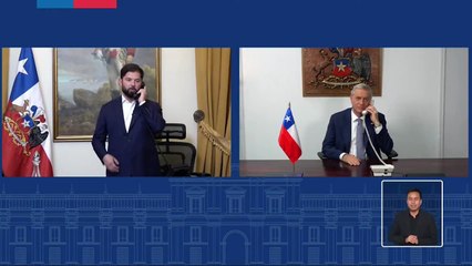 Gabriel Boric cumple con la tradición y llama al presidente electo José Antonio Kast