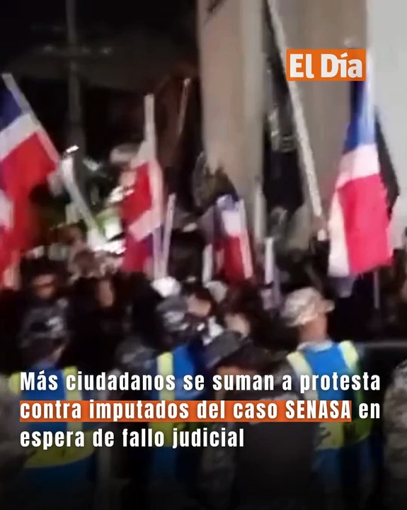 Más ciudadanos se suman a protesta contra imputados del caso SENASA en espera de fallo judicial