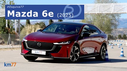 Mazda 6e (2025) - Maniobra de esquiva (moose test) y eslalon | km77.com