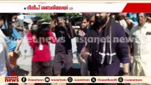 ദിലീപ് ശബരിമലയിൽ; അല്പസമയത്തിനുള്ളിൽ ദർശനം നടത്തും