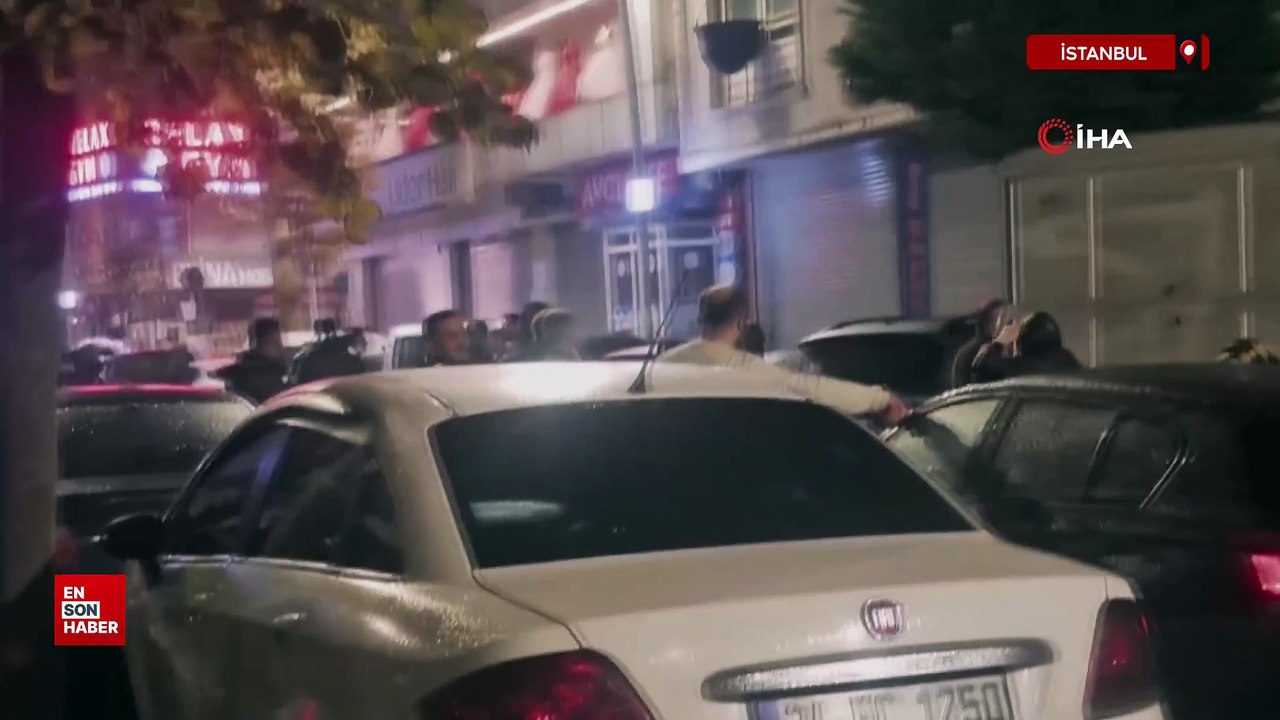 İstanbul'da ki kişi arasındaki kavgaya aileler dahil oldu: Ortalık savaş alanına döndü