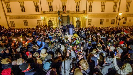 Zehntausende forderten in Budapest Orbáns Rücktritt