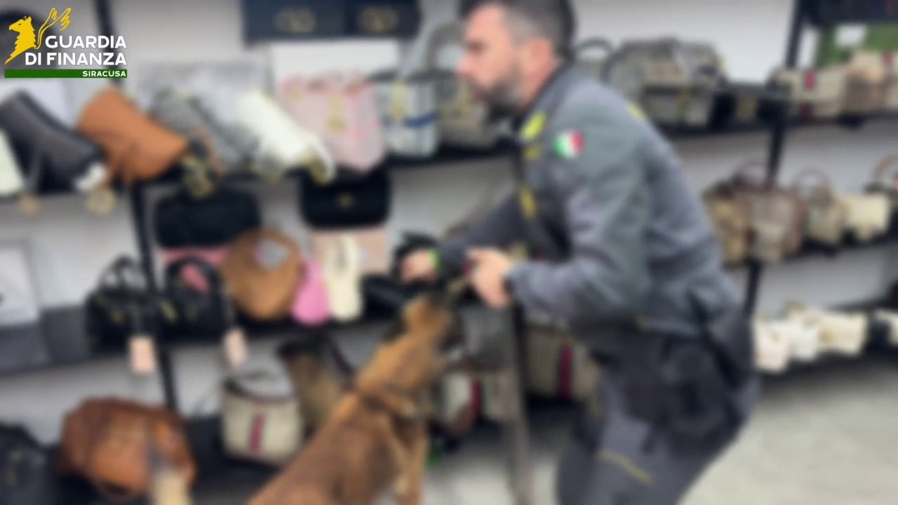 Smantellato un giro di falsi di lusso per due milioni nel siracusano