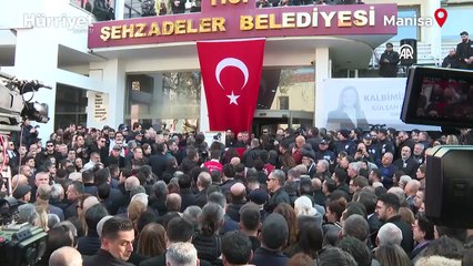 Şehzadeler Belediye Başkanı Gülşah Durbay'a gözyaşlarıyla veda!