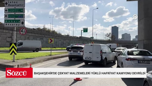 Başakşehir'de çekyat malzemeleri yüklü hafriyat kamyonu devrildi