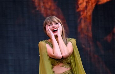 Taylor Swift's Eras Tour staff receives a generous cash bonus as gratitude
