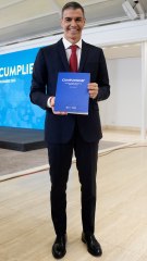 Sánchez anuncia un bono único de 30 euros para jóvenes para viajar por todo el país