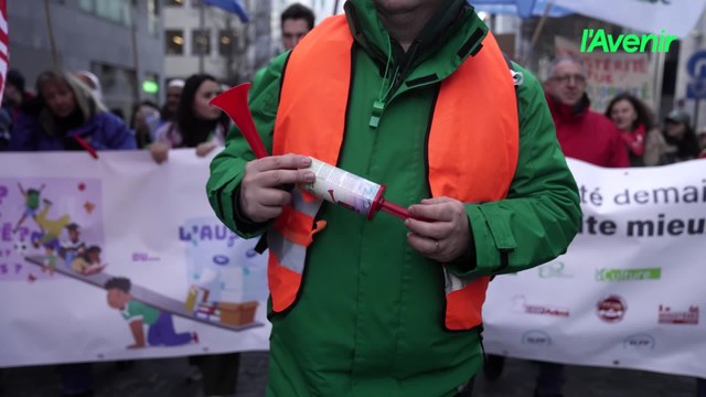 Manifestation à Bruxelles contre les mesures d'économies de la FWB