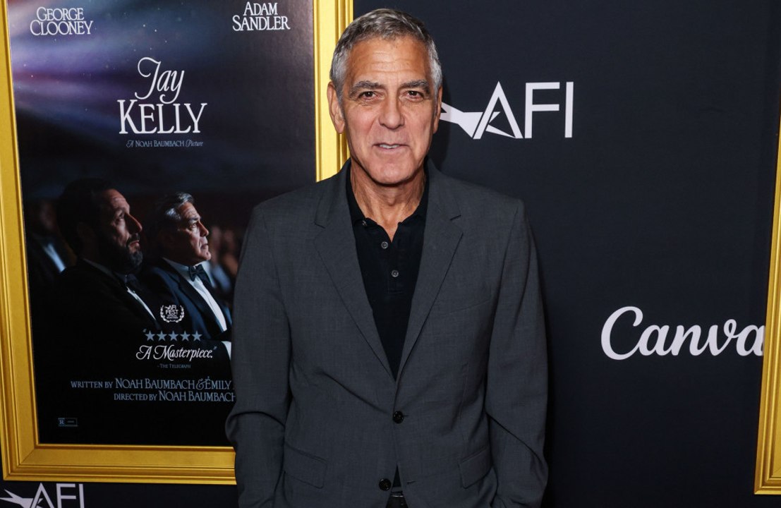 George clooney vermeidet 'küssen von frauen' auf der leinwand