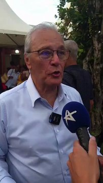 Sainte-Suzanne : Maurice Gironcel adoube Frédéric Maillot