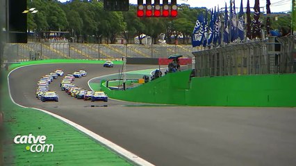 Stock Car se despede da temporada com corrida emocionante e vitória de Arthur Leist em Interlagos