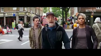 Halle Berry recrute Mark Wahlberg dans The Union : Bande-annonce du film Netflix (Vo)