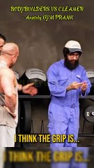 BODYBUILDERS VS CLEANER Anatoly GYM PRANK #trolllife #funny #gym #prank #laugh