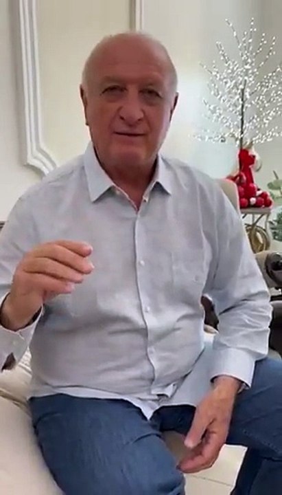 Scolari para Luís Castro