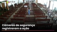 Vídeo mostra mulher invadindo igreja e quebrando imagens religiosas no Espírito Santo