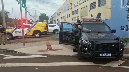 Correria policial na Avenida Tancredo Neves: Trio em Tucson é abordado e jovem acaba detido