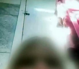 Mãe fere os próprios filhos, ateia fogo em casa e é presa no Rio