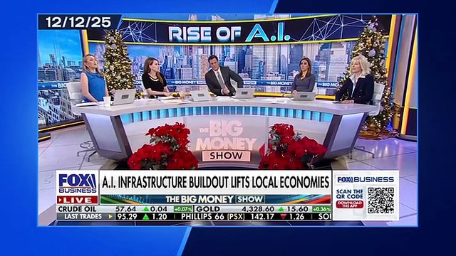 Late Night with Seth Meyers - Season 2025 Episode 140 - Gwyneth Paltrow, Brad Paisley