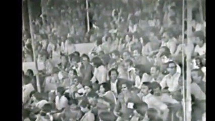 Imran Khan took 2 wickets vs India at Karachi 3rd Test 2nd Innings in 1978