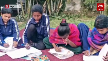 मैट्रिक तक पहुंचने में लग गए 78 साल.. नक्सलियों की मांद से लेकर शिक्षा की डगर तक की कहानी जानें