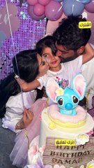 انتقادات لـ أحمد السالم لاحتفاله بعيد ميلاد ابنته قمر مع ملكة كابلي، بينما احتفلت ابنته خلود قبل يومين وحدها