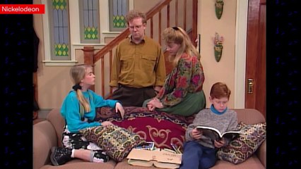 Melissa Joan Hart to Star in 'Clarissa Explains It All' Reboot | THR News