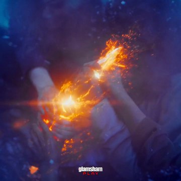 When fear stares back, Richie doesn’t flinch; one last act of defiance, and Pennywise is dragged back into the shadows.🎈 #glamsham #it #pennywise #richie #finalshowdown #fearless #defiance #friendshippower #horror #iconicscene {glamsham, it, pennywis