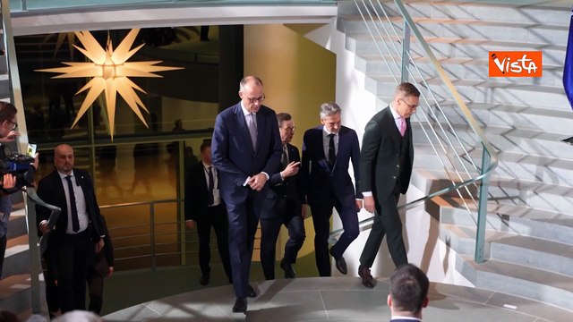 Zelensky a Berlino incontra leader europei su piano di pace. Tra gli altri, Giorgia Meloni