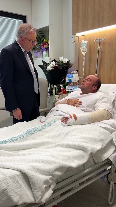🇦🇺 Déclaration officielle du Premier ministre australien Le Premier ministre Anthony Albanese a rendu un hommage appuyé à Ahmed, salué comme un héros australien pour son courage lors de l’attaque de Bondi Beach.  Dans un message publié publiquement...