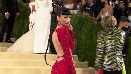 Megan Fox Ditches Engagement Ring For Solo Night Out Amid Mgk Split Speculation