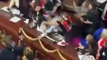 Agressões no parlamento mexicano