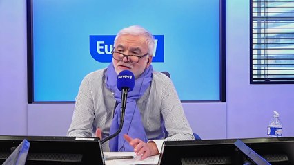 «Je fais partie des gens qui ont cru en Emmanuel Macron», affirme Pascal Praud