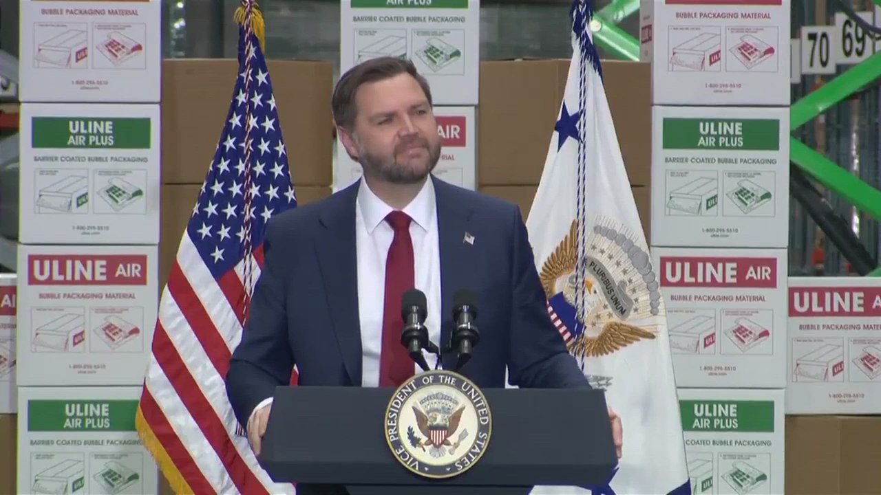 JD Vance Fires Back at Rumor, Defends Susie Wiles With Sharp Humor