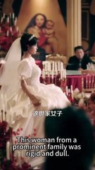 《最佳獵物》（上）結婚前一天未婚夫和嫩模開房的消息引爆熱搜，眾人都在等看她的笑話，怎料她不哭不鬧轉身上了渣男九叔的床，那個京圈人人畏懼、殺伐果斷的活閻王，冷面冷情囂張狂妄，卻把所有的寵愛與溫柔皆給了她一人！