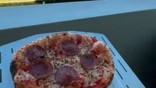 Quick balcony pizza 🤌🏻