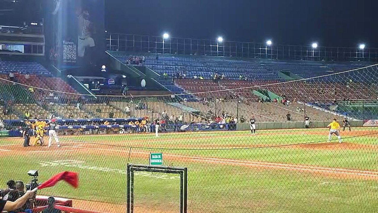 Águilas Cibaeñas alcanzan 30 triunfos tras supe...