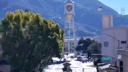 Accionistas de Warner Bros decidirán entre Netflix y Paramount