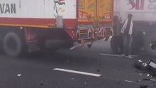 Massive Fog-Induced Car Pile-Up on Modinagar Expressway | Express Highway Accident Due to Low Visibility