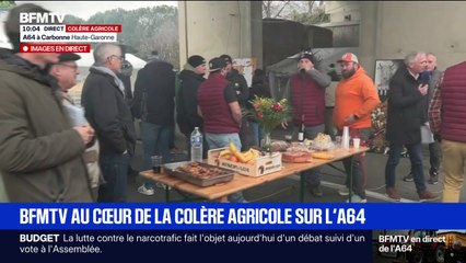 Cuisine, dortoir... Comment s'organisent les agriculteurs mobilisés sur l'A64?