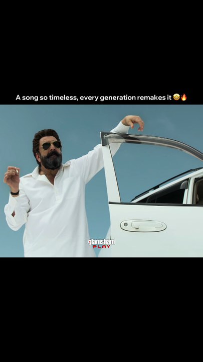 Whenever a classic like hawa hawa gets remade it slaps 🔥 timeless vibes only!   #glamsham #bollywood #bollywoodsongs #hawahawa #timeless #remake #evergreen  {glamsham, bollywood , bollywood songs, hawa hawa, timeless, remake, evergreen}