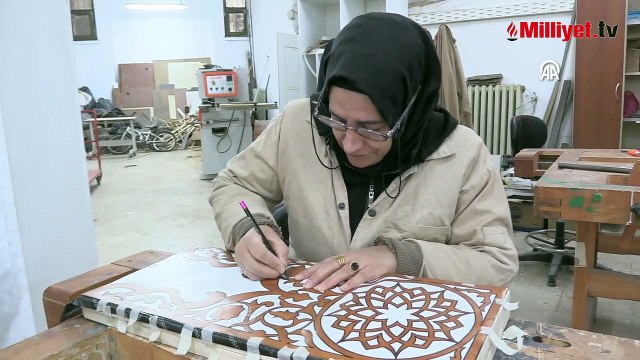 YKS’de büyük başarı! 50 yaşında üniversiteyi kazandı: 'Kızımdan ilham aldım'