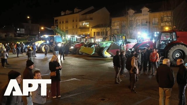 ‘If I Could Get Macron Out, I Would’ – French Farmers Protest ‘Cow COVID’ Slaughter Policy | APT