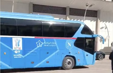 Pullman del Napoli a Riyadh, fuori all’hotel: cresce l’attesa per la Supercoppa
