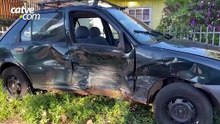 Batida entre dois carros deixa feridos no Parque São Paulo, em Cascavel