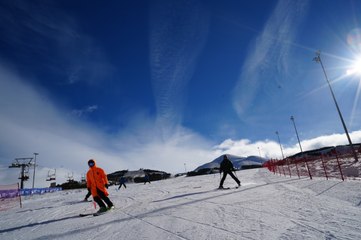 Palandöken'de yapay karla kayak keyfi!
